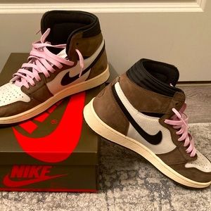 Travis Scott x Air Jordan 1 Retro High OG ‘Mocha’